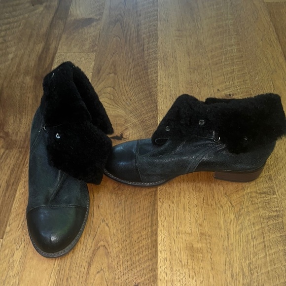 Vero Cuoio Woman’s Black Booties Size 9 - Picture 1 of 7